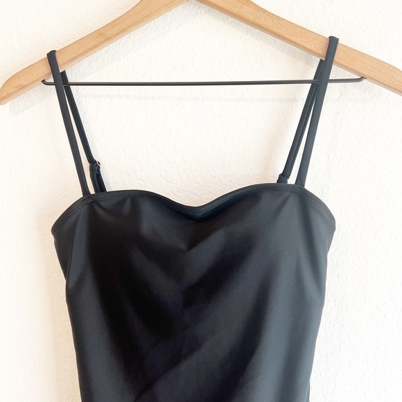 RELLECIGA BLACK ONE PIECE WOMEN SWIMSUIT SIZE SMALL BRAND NEW - Picture 2 of 7